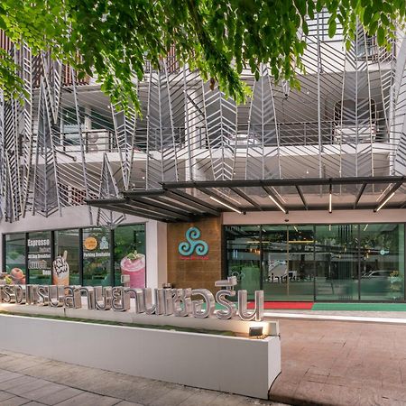 Samyan Serene Hotel Bangkok Ngoại thất bức ảnh