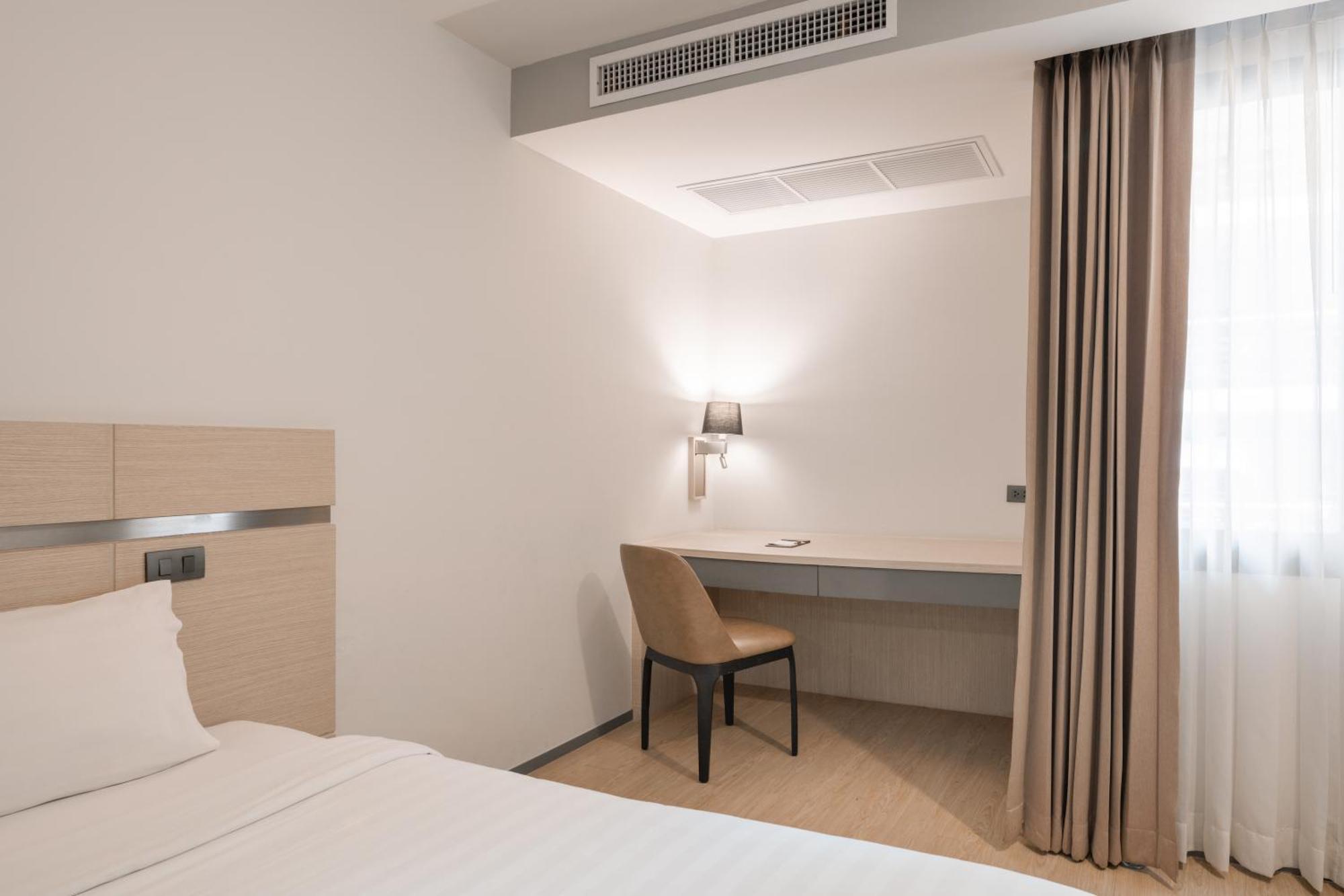 Samyan Serene Hotel Bangkok Ngoại thất bức ảnh
